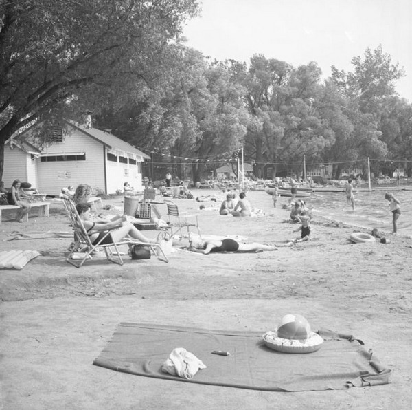 Groomes Bathing Beach - Old Photo (newer photo)